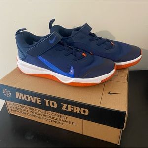 Big kids Nike tennis shoes